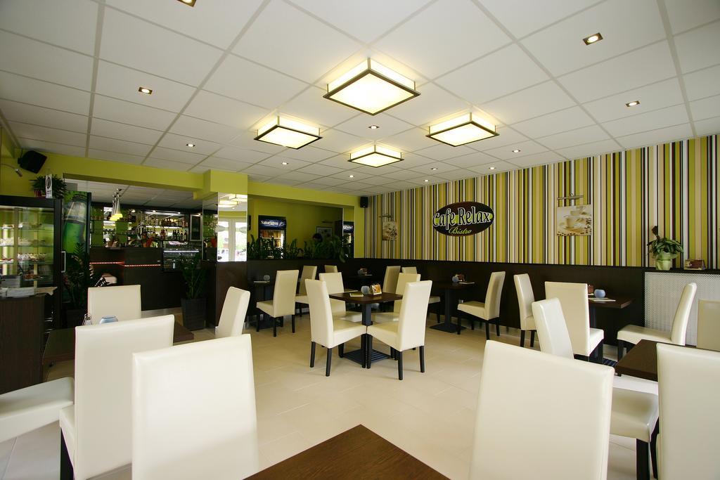 Cafe Relax Apartments Hévíz Εξωτερικό φωτογραφία