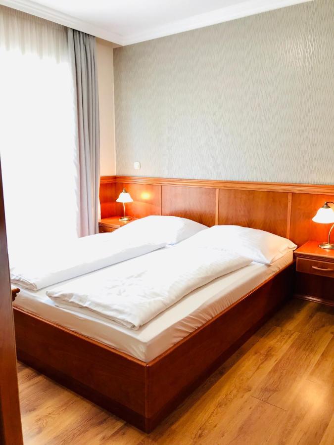 Cafe Relax Apartments Hévíz Εξωτερικό φωτογραφία